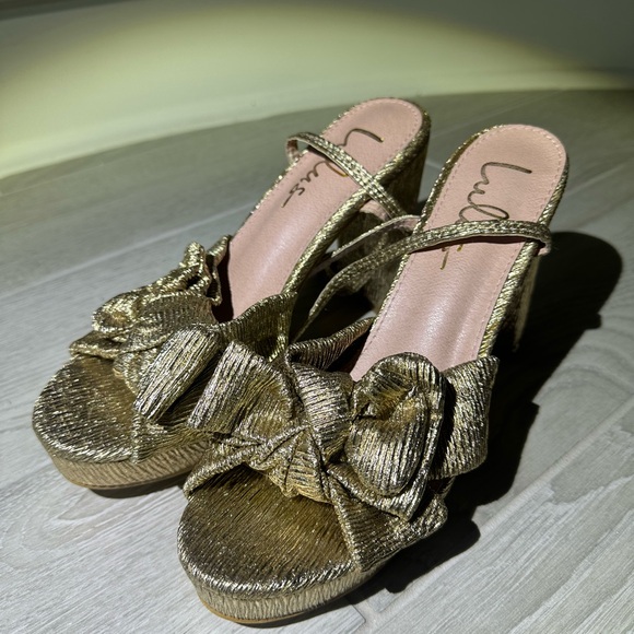 Lulus Gold Metallic Bow Platform Ankle Strap Heels Size 6.5 - Picture 6 of 10